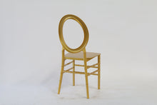 Load image into Gallery viewer, O back gold chiavari chair
